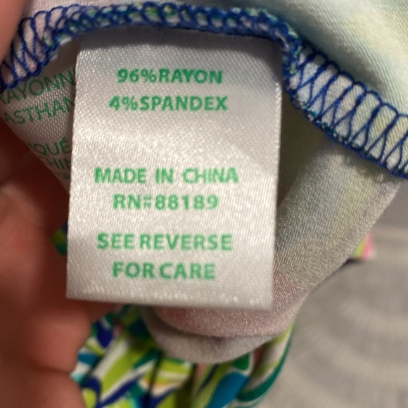 Lily Pulitzer size M, floral mochi dress. WOT worn once, amazing condition. - Picture 6 of 7